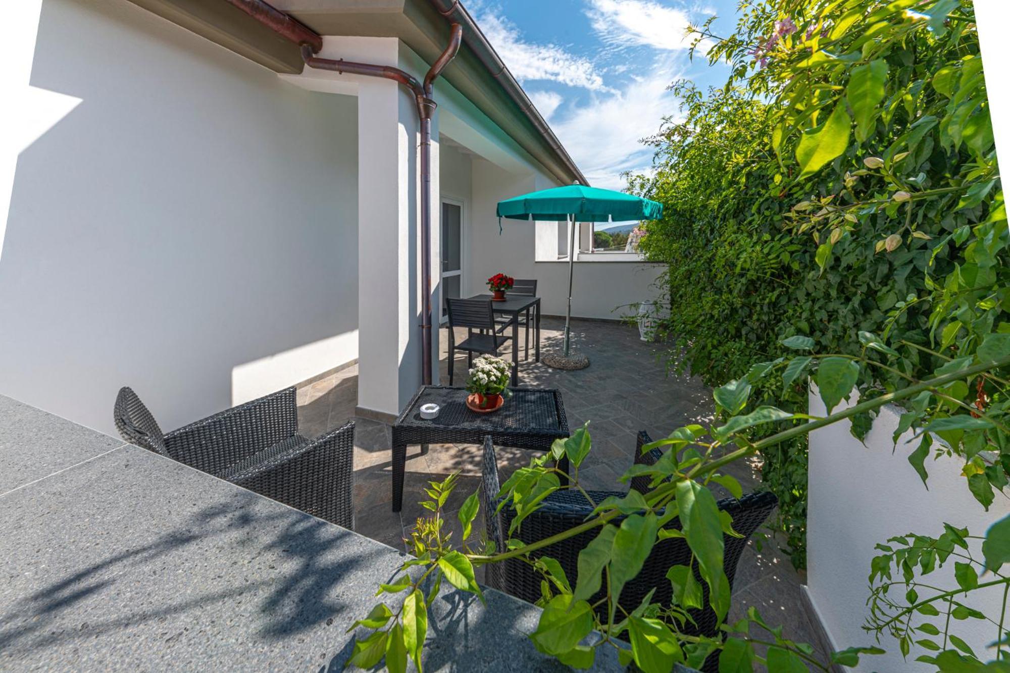 ***Villa Prestige**** Capoliveri  Exterior photo